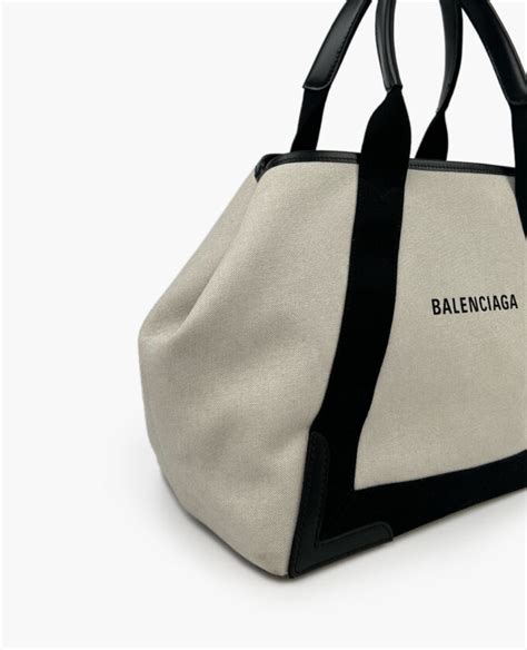 balenciaga helsinki
